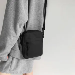 Çanta Messenger Sling Çanta Erkekler İçin Sıradan Tuval Küçük Fermuarı Crossbody Tecesi Basit Omuz