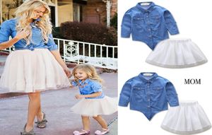 Mor och dotter kläder mamma och jag matchande familjer kläder kvinnor flickor denim blus t shirt vit tutu kjol 2st set fam8794254