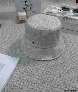 Designer Fisherman's Hat Autumn New Face visar små Instagram Round Face Bowl Hat Sunshade och Sunscreen, Unik designkänsla Sun Hat D3BC F44D
