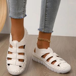 Sapatos casuais 2024 verão feminino simples cor sólida boca rasa conforto sandálias ao ar livre lazer férias praia flip flop tamanho grande