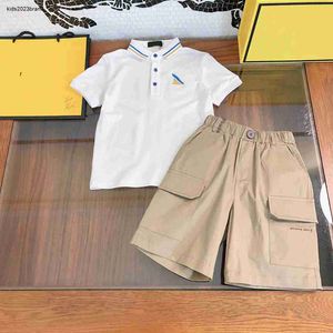 Novas crianças agasalhos logotipo bordado camiseta conjunto verão roupas de bebê tamanho 100-150 cm meninos camisa polo e shorts de bolso grande 24mar