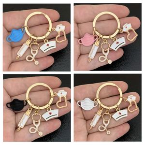 Key Rings Heart-Shaped Alloy Keychain Love-Expressing Medical Theme Stethoscope And Syringe Design Perfect For Graduation/Nurses Day S Otvqj