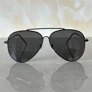 Designer-Sonnenbrille, klassische Luxus-Flugbrille, hochwertige, modische, lässige, große Metall-Vollrahmen-polarisierte UV400-Sonnenbrille, mehrfarbig, optionales Bandetui