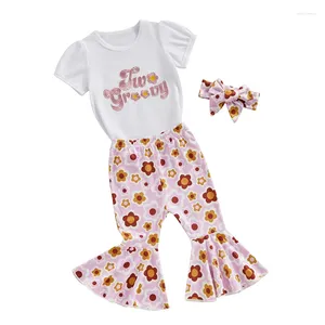 Set di abbigliamento T-shirt girocollo a maniche lunghe con stampa di fiori fantasma e pantaloni svasati, fascia estiva