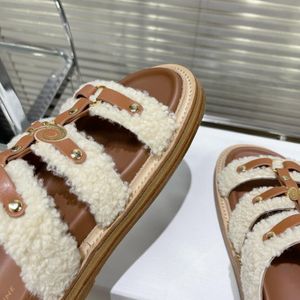 Slippers Shoe com desconto de pedidos e link de compra