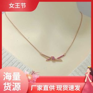 Designer tiffay e co Funi S925 Sterling Silver Knot Series 18K Rose Gold Diamond Necklace com Gu Ailing mesmo estilo colar corrente