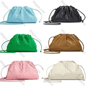 1 tasarımcı omuz çantaları bayan lüksler gerçek deri hobo debriyaj tote dokuma mini torba çanta erkekler seyahat bulut bulut kozmetik kayış pochette crossbody moda çantası