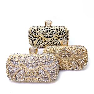 2023 Diamond Evening Clutch Bag For Women Wedding Golden Purse Chain Shoulder Liten Party Handväska med metallhandtag 240301