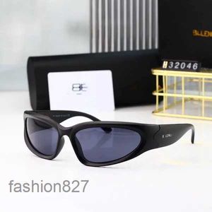 Brand B Projektant okularów przeciwsłonecznych Outdoor Sport Cycling Lustro Men Ladies GORD GIRLES Super Cool Sunglasses Technologia moda osobowość Hip Hop Mirror 4QRGC