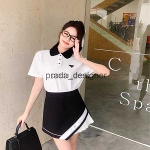 Fashion designer women's sheath dress with triangular collar polo short sleeved T-shirt irregular color blocking pleated high waisted skirt