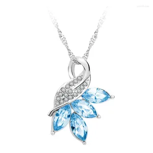 Colares de pingente NL-00570 2024 em tendências jóias acessórios para mulheres banhado a prata cristal folha colar presente de casamento preto sexta-feira venda