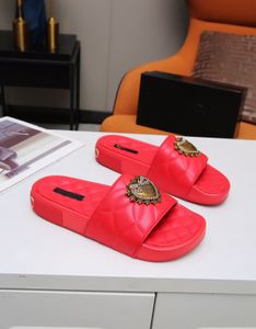 Sandali G Designer D di alta qualità Pantofole in pelle famose Scarpe con tacco basso Sandali di lusso Moda Donna Slides 484