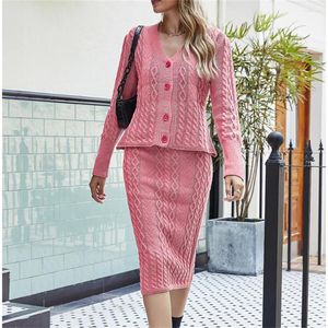 Arbetsklänningar Elegant kabelstickad cardigan med bodycon kjol set retro kvinnor två bitar kläder matchande kostym långärmad stickad smal