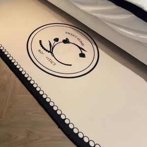 rugbedroomdesigner rugsmall doft sovrum matta säng filt high-end märke huvudsäng före säng kylmatta rum golvmatta fri från lim