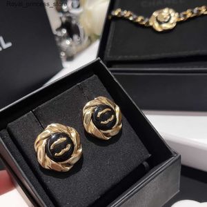 Wedding Jewelry Sets Luxury Thick Chains Necklaces Earrings Interlocking Letters Golden Pendants Unisex Necklaces Jewelry Sets With Box Q240316