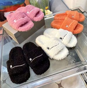 Luxury Slides Paris Designer men women Slippers Ladies Wool Winter Fur Fluffy Furry Warm Letters Sandals Comfortable Fuzzy Girl Flip Flop Slipper 35-42TYY