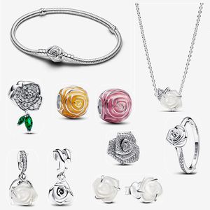 Neues Designer-Charm-Armband für Frauen, Mutter-Geschenk, DIY, passend für Pandoras, weiße Rose in Blüte, Colliers-Halskette, Luxus mit Ring, Diamanten, Blumen-Armband, Luxus-Schmuck