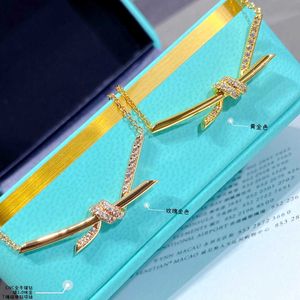 المصمم Tiffay and Co Knot Netclace CNC Precision High Edition 18k Gold Gold Plated Rose S925