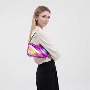 Axelväskor Kvinnor Designer Handväskor Tygväska Färgkontrast Stitching Chain Crossbody Rainbow Handhållen axel 240311