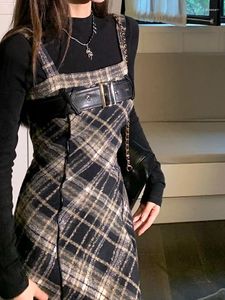 Abiti da lavoro francese elegante scozzese due pezzi set donna patchwork Y2k abito vintage femminile moda coreana casual retrò 2024 inverno