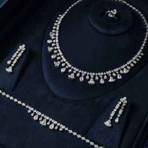 Wedding Jewelry Sets 016532 Womens Water Drop Cubic Zirconia Necklace Set Dubai Saudi Party Accessories Water Drop Transport Q240316