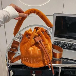 Shoulder Bags Women's Transparent Bags2024 Fashion Plush Bucket Versatile One Crossbody Leather Handbags Pink Secret Jelly Purse