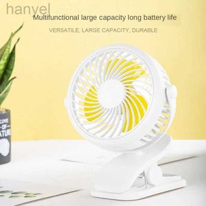 Elektriska fläktar Den nya Mini Student Dormitory Hanging Clip Mute kan laddas av USB Large Wind Power Small Desk Fan 240316