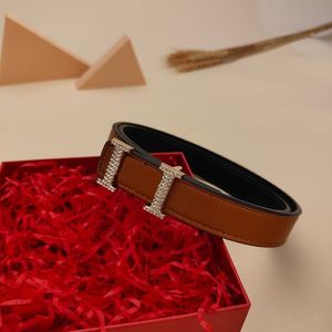 Designer Belts For Womens Mens Genuine Leather Belt Classic Fashion Couple Belts Gold Letter Diamond Buckle Waistband Cintura 2212250E