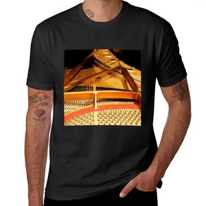 Męskie topy w koncercie Steinway Grand Piano T-shirt Anime Graphics Vintage Ubrania Męskie T-shirty Hip Hop