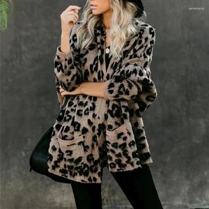 Kvinnors stickor Koho Holiday Slim Sticked Cardigans 2024 Pockets Leopard Winter Coat Long Cardigan Knitwear Clothing Sweaters Kvinna Kvinna