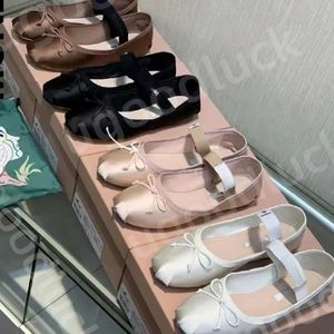 Francês retro arco plana único sapatos femininos 2024 primavera/verão novo cetim de seda cabeça redonda ballet mary jane sapatos