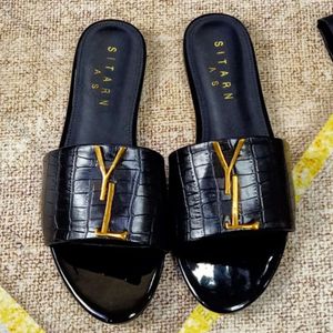 2024 مصمم Slippers Sandals Platform في الهواء الطلق أزياء الأوتاد الأحذية للنساء غير القابل للانزلاق للسيدات النعال غير الرسمي زيادة الصندل 78465416