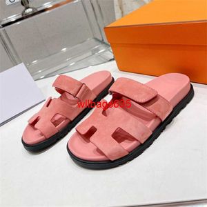 Chypre Leather Sandals Summer Slippers Slide Slip On Flat European Station 2024 Spring New Flat Bottom Slippers Womens Casual Second Uncle Sh have logo HBDYRO