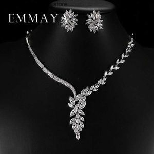 Bröllopsmycken uppsättningar Emmayas Ny unik designhalsbandstudörhängen Brudsmycken Set Wedding Accessories Pendant Q240316