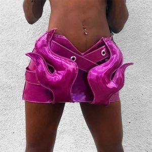 Kjolar läder mini kjol rosa klänning sexig y2k streetwear 2024 kvinnor mode sommarkläder flare hög midja penna söt