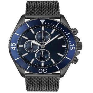 طراز جديد Mens Chronograph Watch مع حزام من الفولاذ المقاوم للصدأ 1513702255W