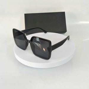 Designer de moda óculos de sol para mulheres marca designer óculos de sol mulher uv400 óculos tons quadrados 2024 presente 2dlv