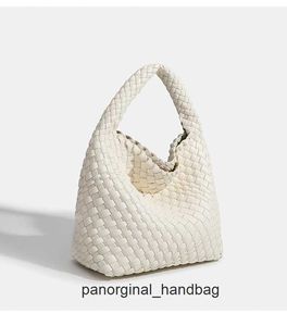 مصمم Bottegs Arco Tote Venetas حقيبة جديدة عالية السعة كروسة حقيبة اليد العصرية حقيبة المرأة الملمس متعدد الاستخدامات والعصرية GS2G