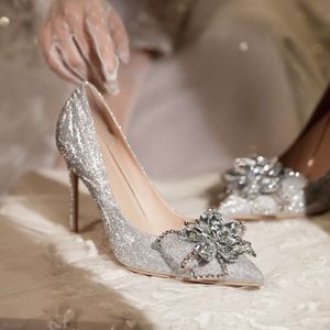 Champagne New Bridal Womens Wedding Shoes Slim Heel Pointed French Cinderella Crystal Bridesmaid High Heels2024