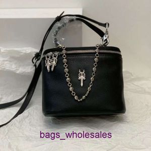 Cronbao Sword Bag Womens 메이크업 블랙 헤드 레이어 Cowhide High Grade Handheld Chain 대용량 여성