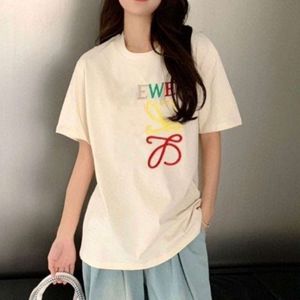 2024SS Summer Designer T Shirt Women T Shirts Womens High Street Fashions Letter broderad grafisk tee Löst rund hals Kort ärmstoppar