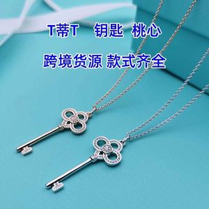 Designer Tiffay och Co Key Necklace S925 Silver Love Emamel Collar Chain Long Sunflower Snow tröja