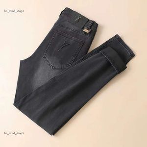 Mode Klassische Jeans Herren Ksubi Jeans Stil Hot Print Loch Farbe Slim Stretch Print Kleine Füße Denim 556