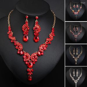 Halskette Ohrringe Set Mode Frauen Kristall Anhänger Schmuck Brauthochzeitsfeier Choker Statement Kettenkragen Strass Geschenke