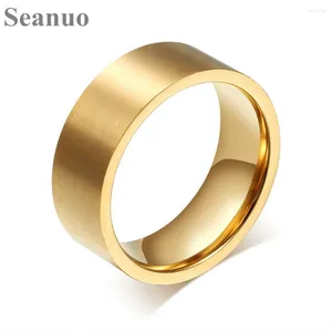 Med sidogenar seanuo mode enkla män guldfärg tjock finger ring rostfritt stål 8mm breda bröllopsringar för och kvinnor smycken
