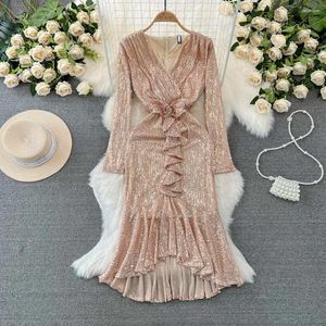 Casual Dresses Foamlina Feminine Socialite V-ringen Sparkly Evening Party Dress Ladies Waist Tight Long Prom Ruffled Edge Gold Sequin