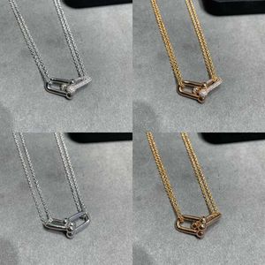 Designer Seiko tiffay and co Double Ring Necklace with Buckle Horseshoe V Gold Pendant Light Luxury Simple Layer Clavicle Chain