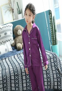 Spring Autumn Children Satin Pyjamas Ställer in barnflickor Solid Silk Long Sleeve 2 Pieces Topspants Sleepwear Pyjama For Child Y2007046567504