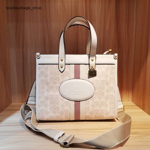 Günstige Großhandel Limited Clearance 50% Rabatt Handtasche Valley Frühjahr Neue gedruckte Kapazitätsbeutel mit großer Kapazität