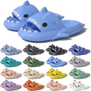 Gratis fraktdesigner Shark One Slides Sandal Sliders för män Kvinnor Gai Pantoufle Mules Män kvinnor tofflor tränare flip flops Sandles Color100